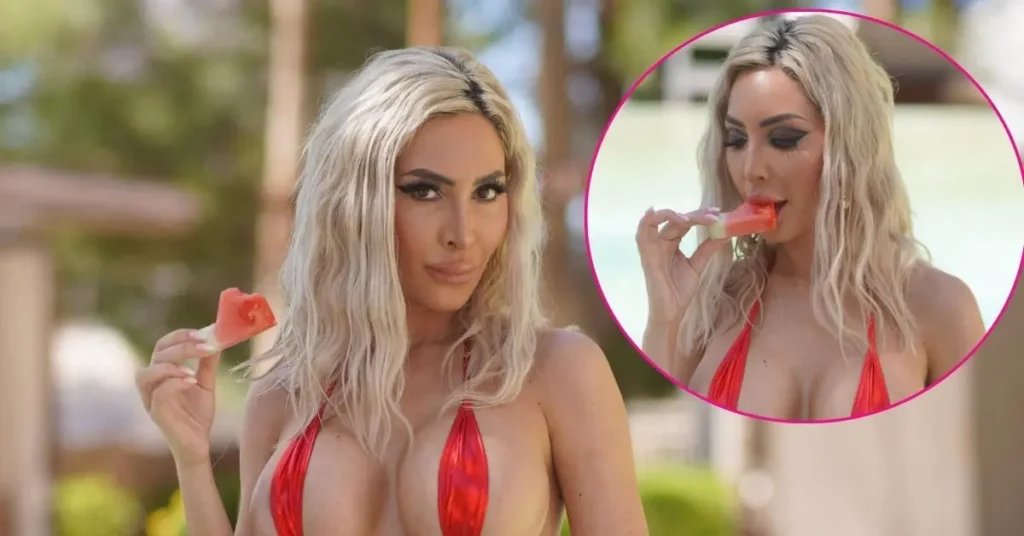 'Teen Mom' star Farrah Abraham barely covered up in her tiny red bikini. SOURCE: MEGA