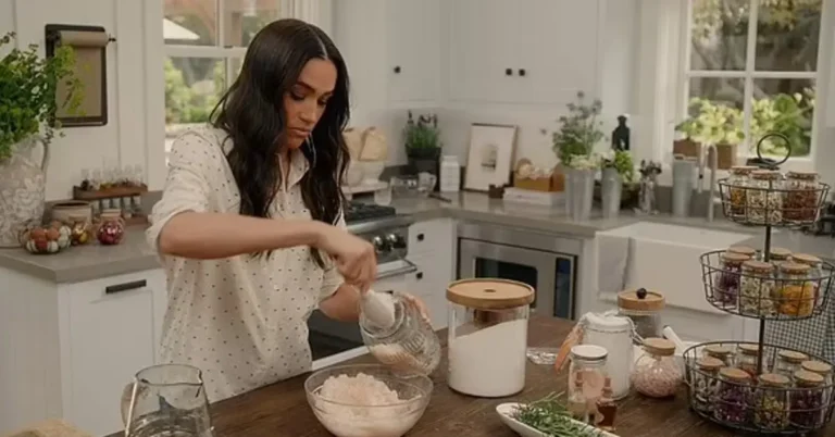 meghan markle bath salts netflix 1746114225115