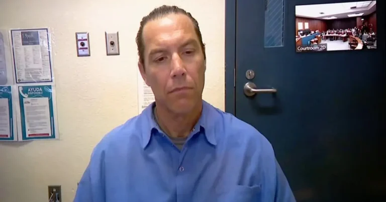Scott Peterson is still fighting for his release, now claiming he isn't violent. Source: Face To Face With Scott Peterson/PEACOCK